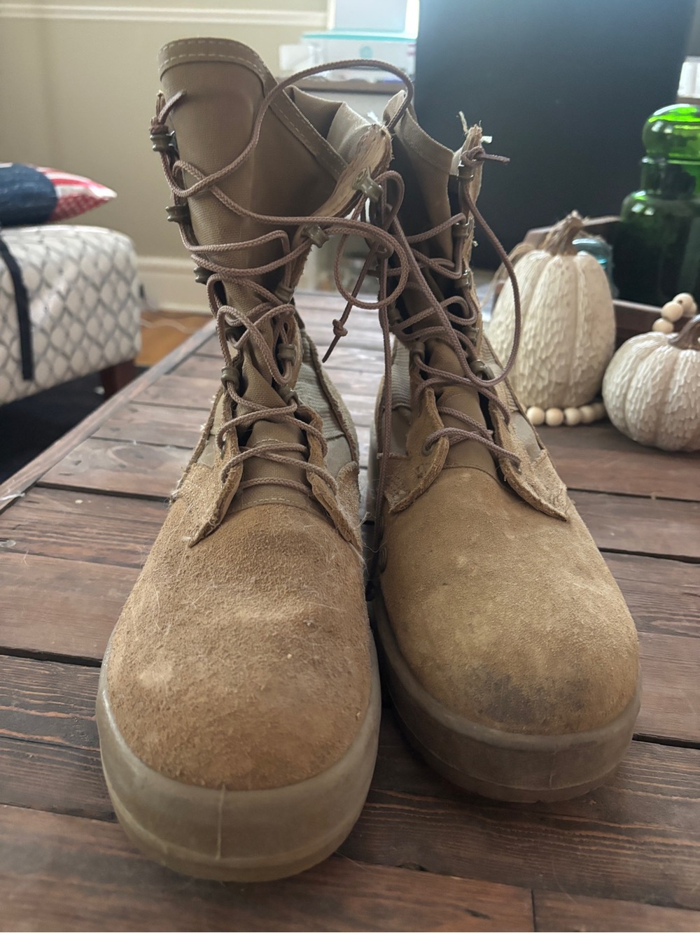 Men’s army boot